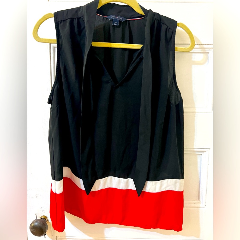 Tommy Hilfiger Top size Large sleeveless color block